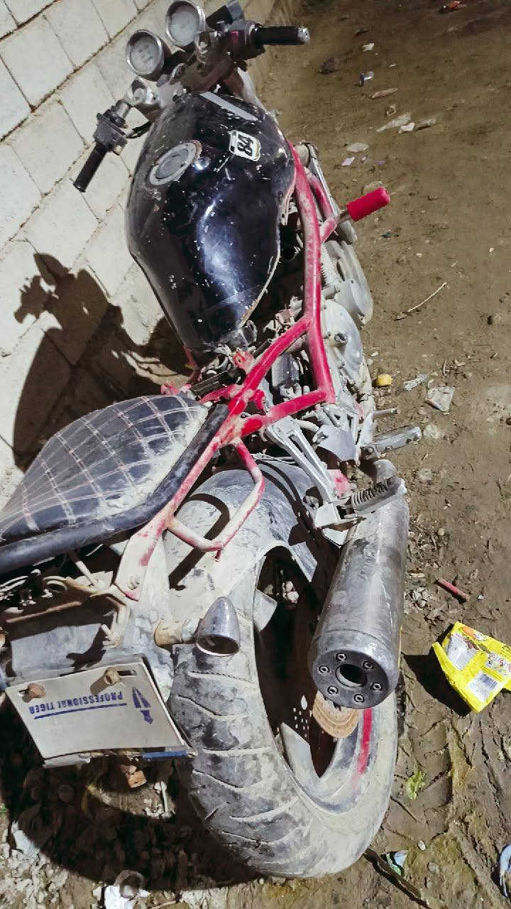 السلام عليكم إخوان بانده كرستال محرك400 للبيع نقص كابريتات وكشر الاستفسار علا هاذ الرقم *********** الخاص ممنوع
