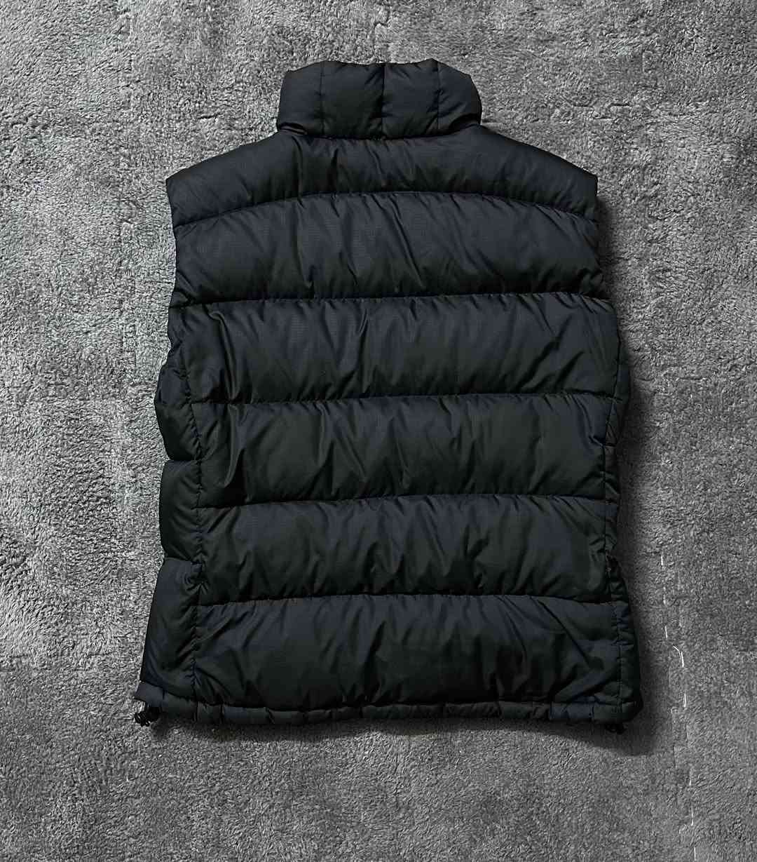 سڵاو و ڕێز
ئێلەگ پەڕی 650 
بڕاندی Mountain Hardwear 🇺🇸 
ئۆرجیناڵ خاوێنی %99

سایزی M 

گەیاندن بۆ سەرجەم شارەکان بەردەستە
کەناڵی تیلیگرام
https://t.me/davarsstore


**إذا كنت صاحب هذا الإعلان وتريد حذفه لأي سبب، رجاءا أرسل رسالة إلى الدعم الفني**