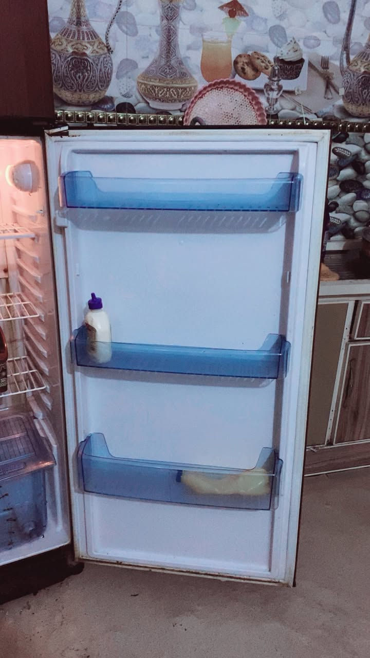 ثلاجه للبيع حجم كبير شرط التجميد سعر ٢٥٠


**إذا كنت صاحب هذا الإعلان وتريد حذفه لأي سبب، رجاءا أرسل رسالة إلى الدعم الفني**