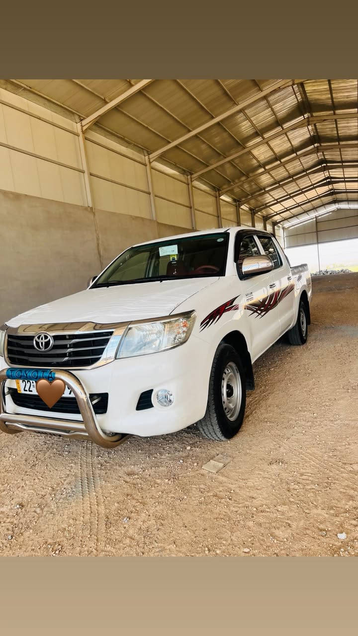 مةرزية ٢٠١٢ شةريكة جيهان ٢٠٠هةزار رؤيشتية سپيري دانةبةزية  هـيچي نية رةقةموو سةوي نوية ***********
