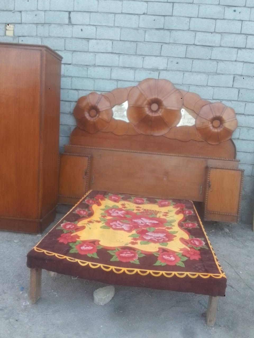 اللهم صل على محمد وال محمد السلام عليكم غرفه تسكام درجه اولى ست بيبان جاهزه قفاله  صبغ السعر 400 بابل القاسم خلف حسينيه نعمه ال محيسن ***********
