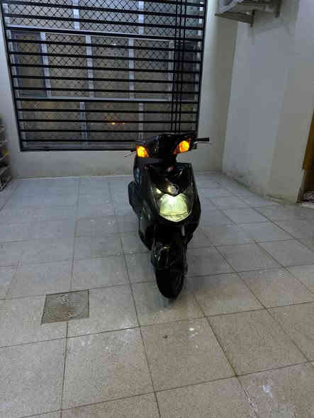 السلام عليكم 
دراجة سكنس فحل كابريته ياباني 
للبيع ماصارله كم شهر من نازله من الرمبة
مكاني حله حي الامام 
السعر 850 وبيه مجال
رقمي ***********
