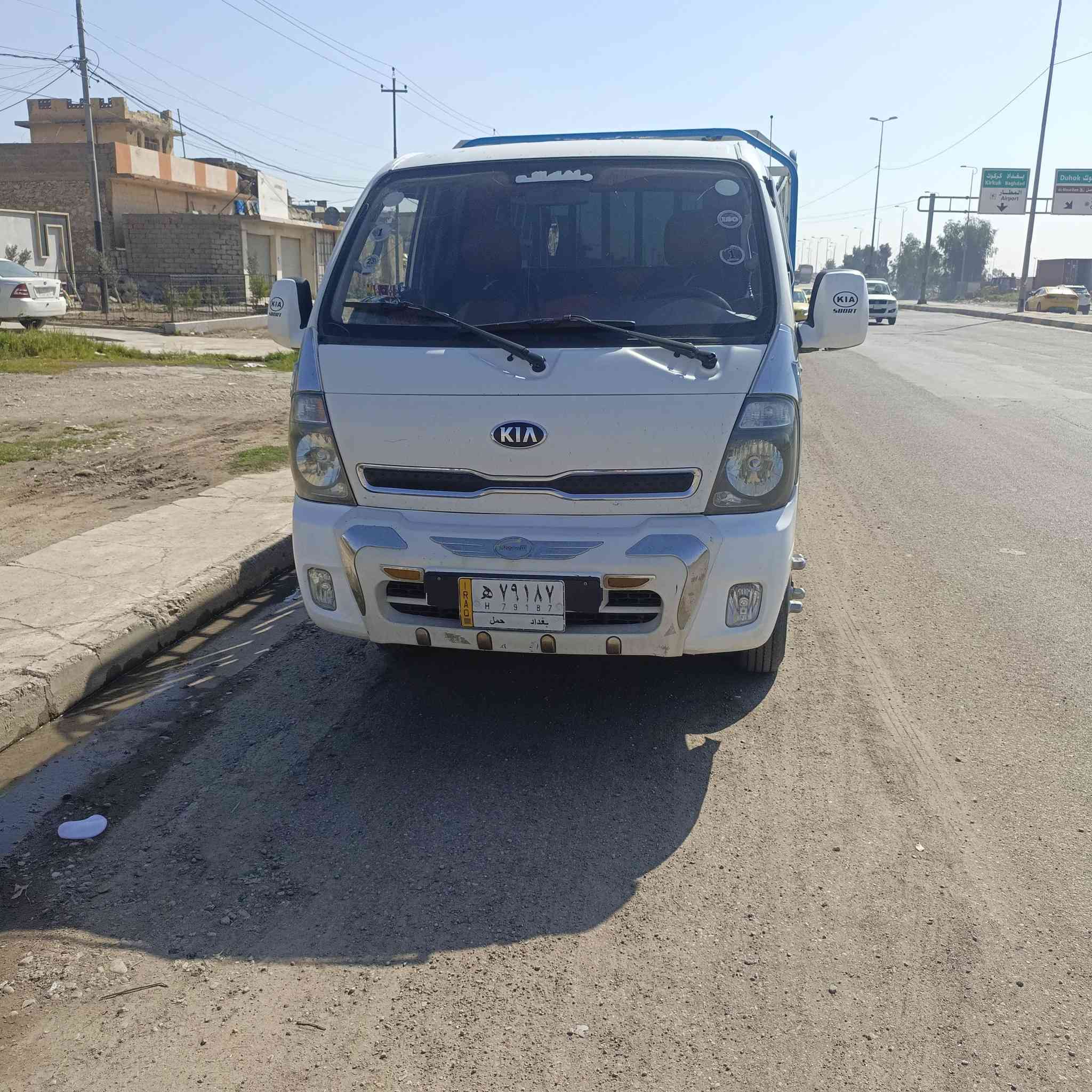 السلام عليكم كيا موديل 2018
سنويه بسمي لل2028محرك شرط لا صرف ولا نفخ 
تخم تأير السعر 140$/*********** مكاني الموصل
