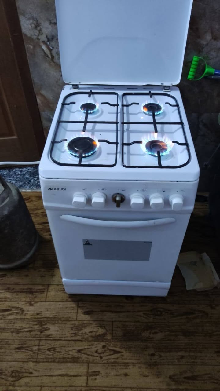 السلام عليكم طباخ اربع مشاعل نوع أنوال نضيف كل نقص مابي السعر 80 العنوان بابل مركز ***********
