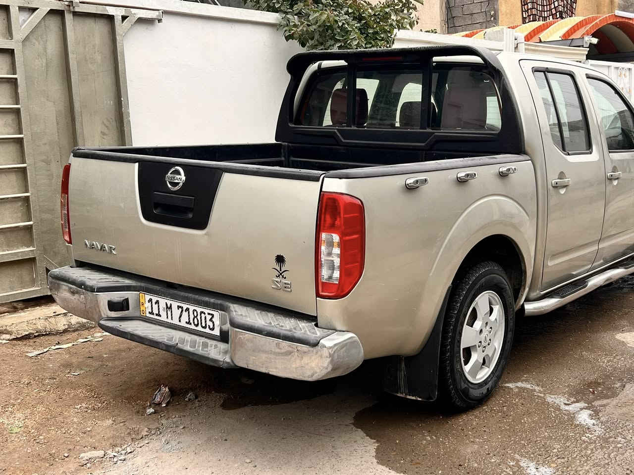 سلام عليكم نيسان نيفارا 2008 مصبوغ عام بسبب الجراد كير عادي رقم بغداد بأسمنه تبريد وتدفئة ثلج محرك بلاد كير بلاد لا تنقيص ولا دخان تخم تاير جدد سياره كلها جاهزه زوج ليد زينون السياره سعرها 85 وبيها مجال كلش قليل المكان بغداد الدوره البوعيثه ***********
