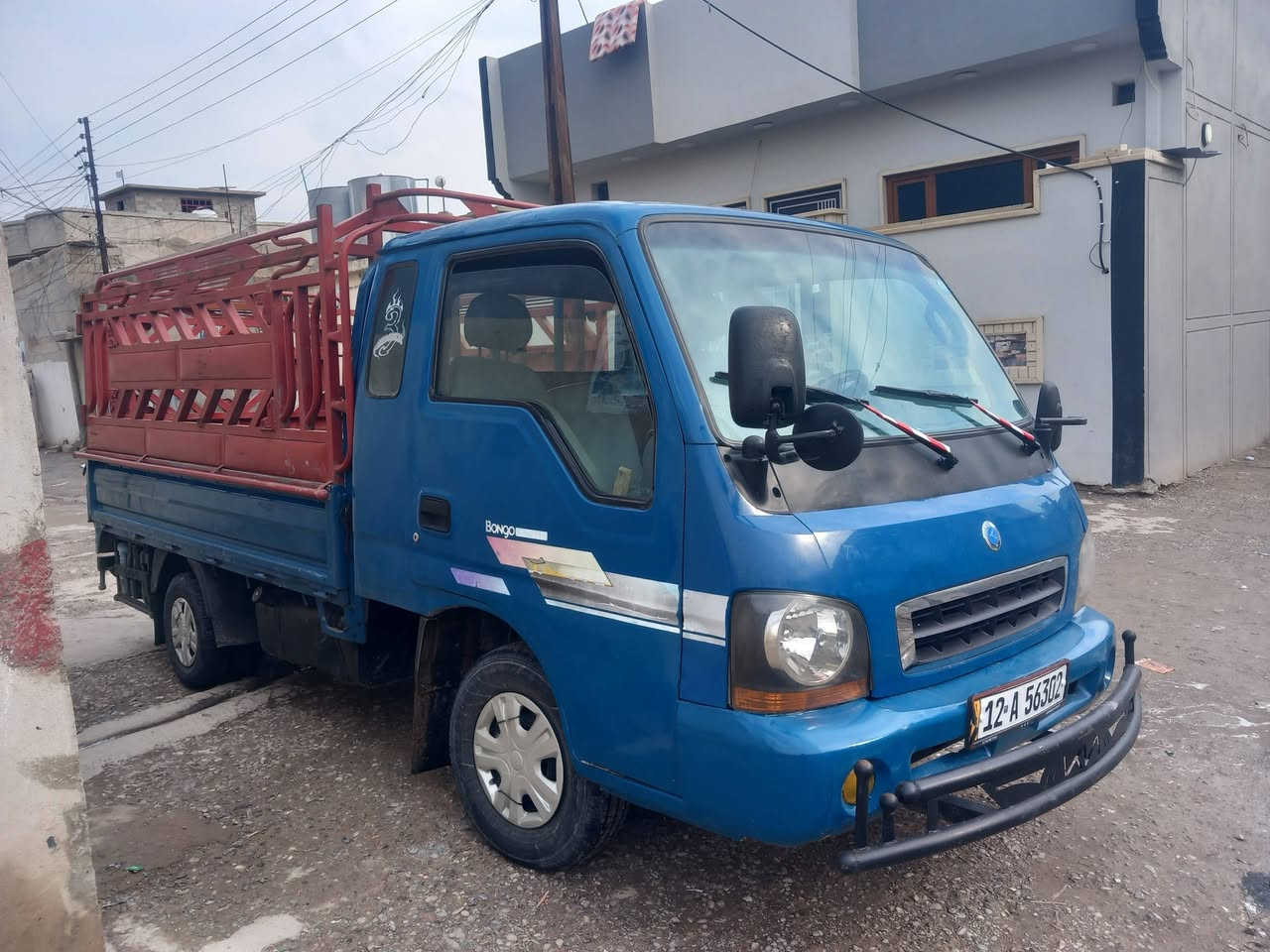 كيا بزون موديل 2002سنويه وهزه جديده كيا بسمي شرط التحويل للستفسار***********
