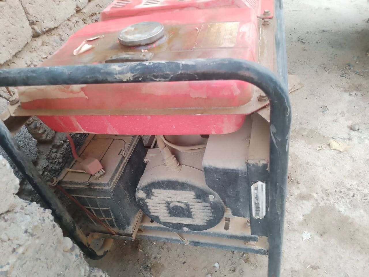 السلام عليكم يوجد ديزل البيع يشتغل على كاز وايل يحتوي 25امبير السعر 800


**إذا كنت صاحب هذا الإعلان وتريد حذفه لأي سبب، رجاءا أرسل رسالة إلى الدعم الفني**