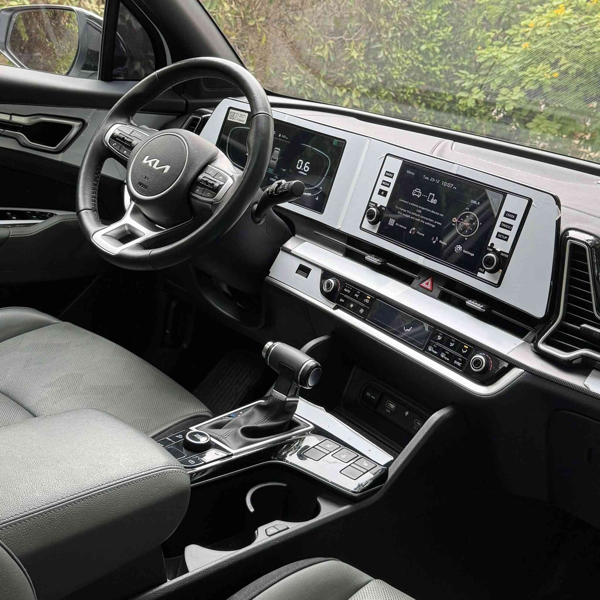 🔥 كيا سبورتج بلاك ادشن ١/١
خليجي وكالة الدولية

✅ الموديل: 2025
✅ الفئة: بلاك ادشن
✅ كفالة عامة
✅ كير ومحرك كفالة 
✅ماشية 13,000 كيلو
✅ داخل جلد زيتوني وشامواه

رقم بغداد الجديد بسمي تحويل مباشر

✨ مواصفات السيارة
🔸بصمة تشغيل 
🔸 بصمة ابواب
🔸 بانوراما
🔸 كشنات كهرباء 
🔸 تدفئة بالكشنات
🔸تدفئة ستيرن
🔸 سستم صوت
🔸 تحكمات ستيرن
🔸صندوق كهرباء
🔸 ٣ انظمة قيادة
🔸كامرة خلفية
🔸حساسات
🔸شاشة كبيرة 

السيارة جديدة جدا  وبدون اي نقص وبعدها على حالة الوكالة

📍 العنوان: بغداد - حي الجامعة
💵 السعر : $ 25,300 بي مجال بسيط
📞 للاستفسار 
📱***********
