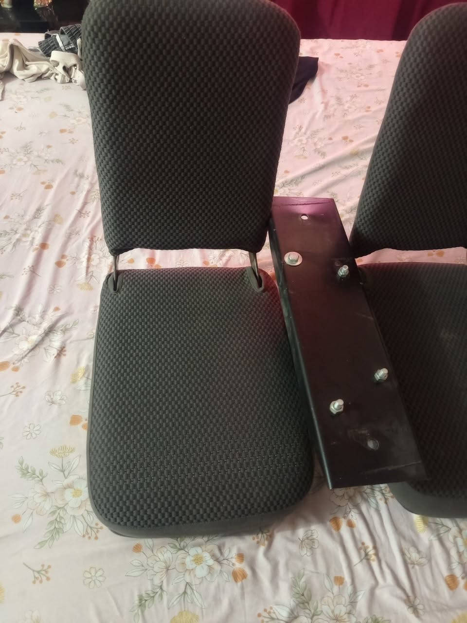 السلام عليكم 
كلابيات هايسه ودرج للبيع 
كلهن 300قفل *********** نجف
