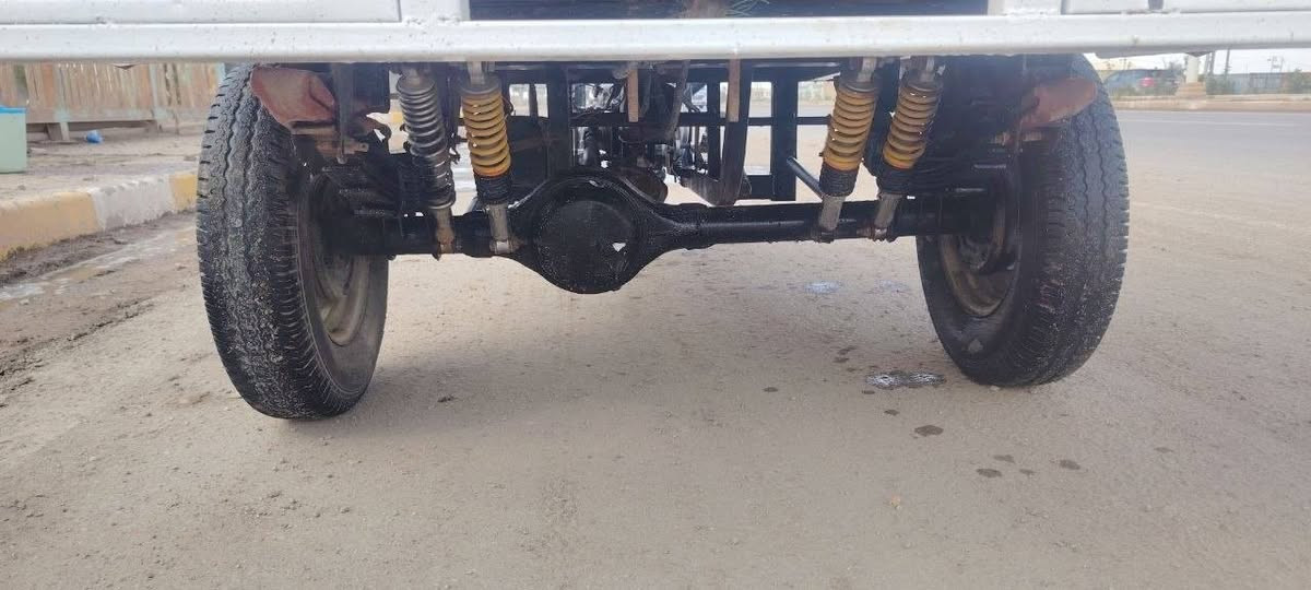 سلام عليكم للبيع مديل 13 توه معمره كسنه لطش محركه مفتوح سدره كدام موجود جديد اني فاتحه السعر خاص وبخدمت شراي مكاني ناصريه مركز ***********
