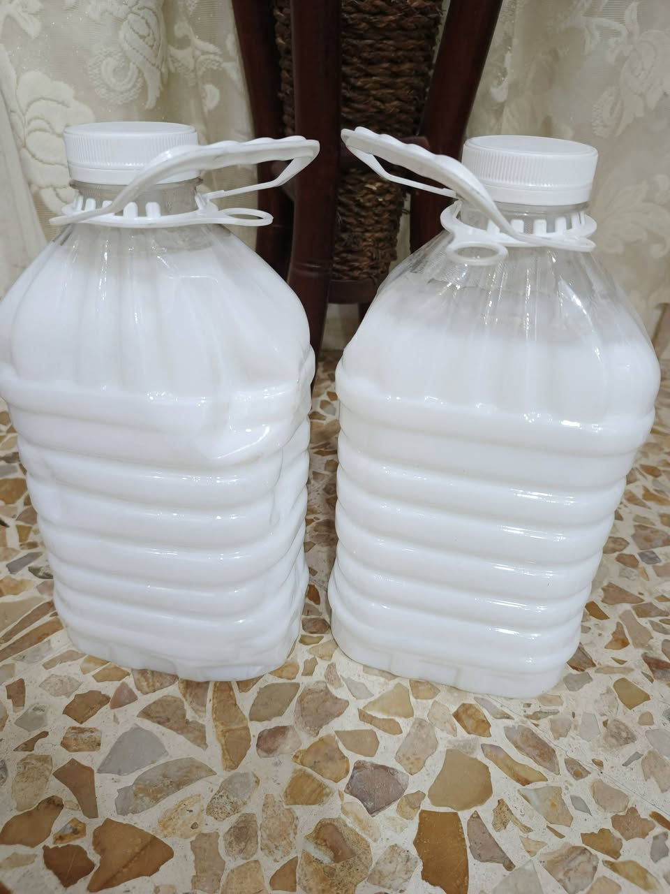 السلام عليكم متوفر لدينا معطر سائل 
زاهي 
زاهي اسود 
مكيف شعر 
معطر ارضي 
فلاش 
قاصر ابيض
مزيل الدهون  
عطر فواح 
كلهم مجربات يجنن عطرهم 
يوجد لدينا خدمه توصيل كافه محافظات العراق


**إذا كنت صاحب هذا الإعلان وتريد حذفه لأي سبب، رجاءا أرسل رسالة إلى الدعم الفني**