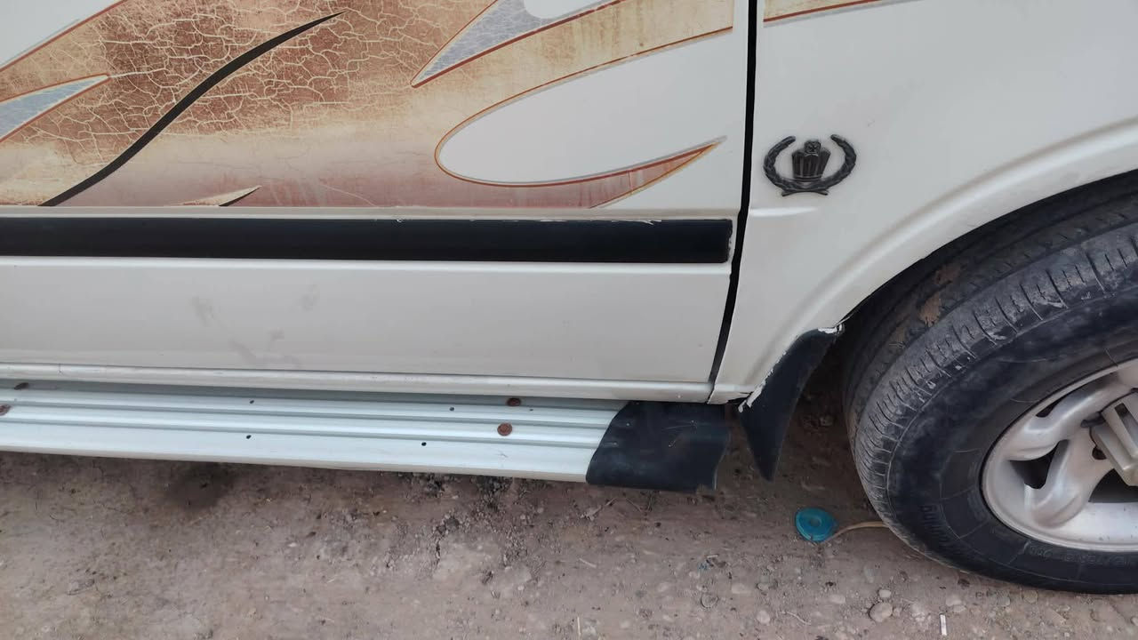 السلام عليكم بيكم كنو موديل ٢٠٠٧ رقم انبار دولي باسمي كير محرك مكفول كشر بلادي لا صبغ ولا تبديل ولا ضربه دبل قماره تبريد شغال مكاني بغداد شعله رقم تلفوني ***********
*********** رقم الاسيا بي واتساب السعر ٤٠ بي مجال
