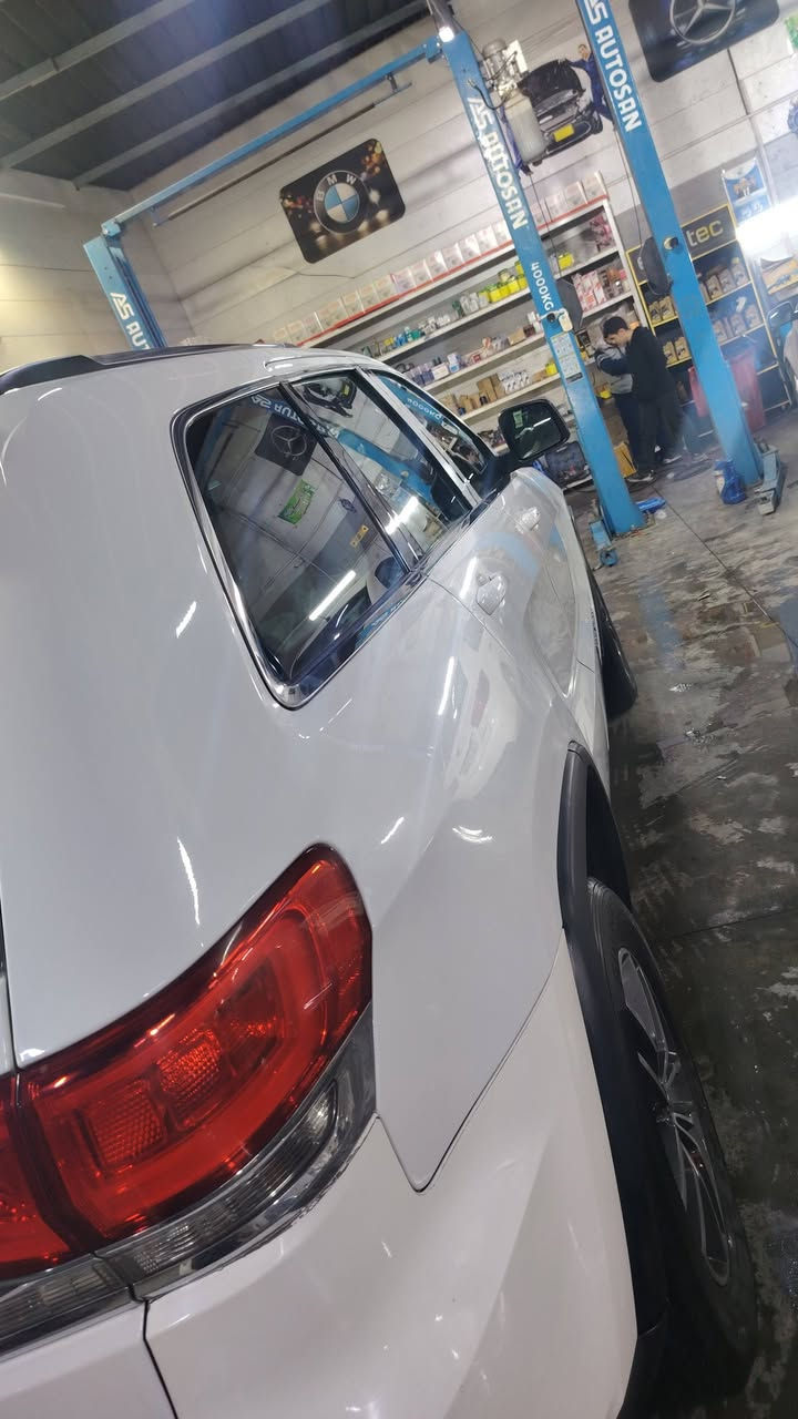 لدينا جيب خليجي فول فول موصفات سياره مكفوله صبغ والفتح البارد مكفوله حته رصعه مابيها باسمي مكاني بغداد الكاضميه رقمي *********** بيع سريع
