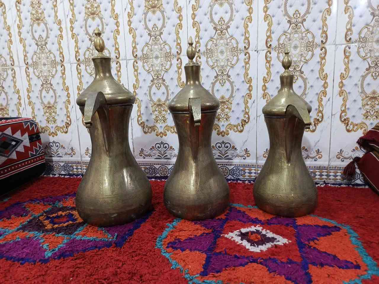 كماكم للبيع باله كويتي قياس 65 61 56 للستفسار اتصل *********** يوجد توصيل
