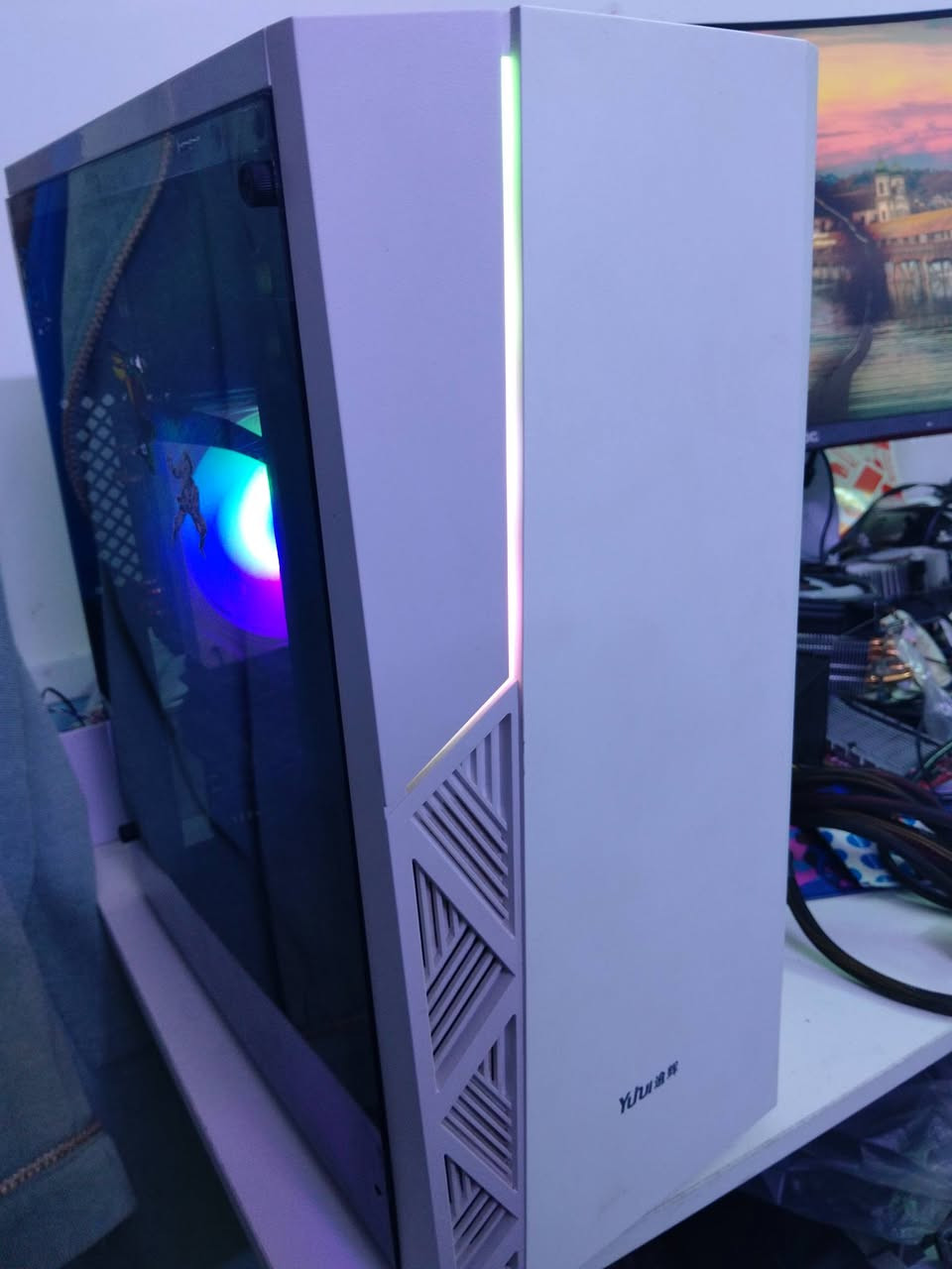 ثاني تجميعه
I7 7700k
H110 
Ram16
Gtx1650super
Ssd128gb hdd500
P.s 500w
Case rgb
400


**إذا كنت صاحب هذا الإعلان وتريد حذفه لأي سبب، رجاءا أرسل رسالة إلى الدعم الفني**