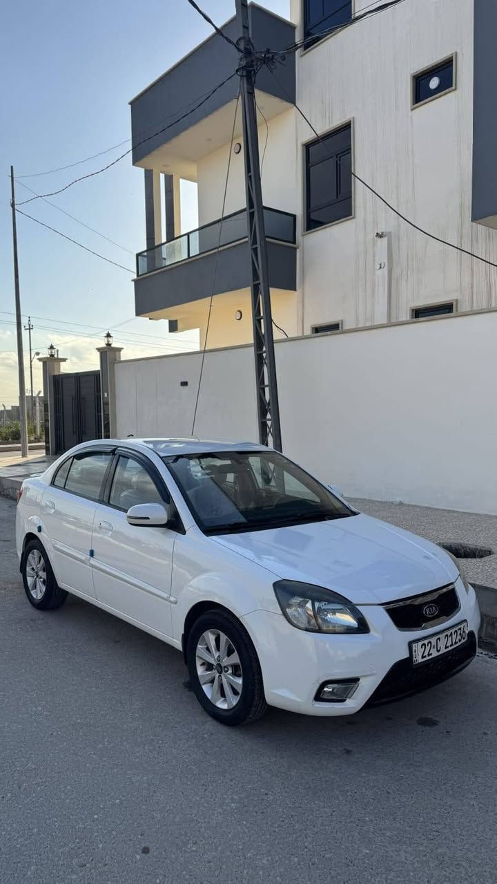 مكلف بالنشر
السلام عليكم ورحمة الله 
كيا ريو 2011 محرك 16 توماتيك جامات كهرب  كابون بانزين اني الشرعي السيارة جديدة ماتحتاج اي مصرف بيها فقط ملاحظات بارد قليل وحسب السونار مع الصور السعر 112 للاستفسار اتصال فقط
***********
***********
