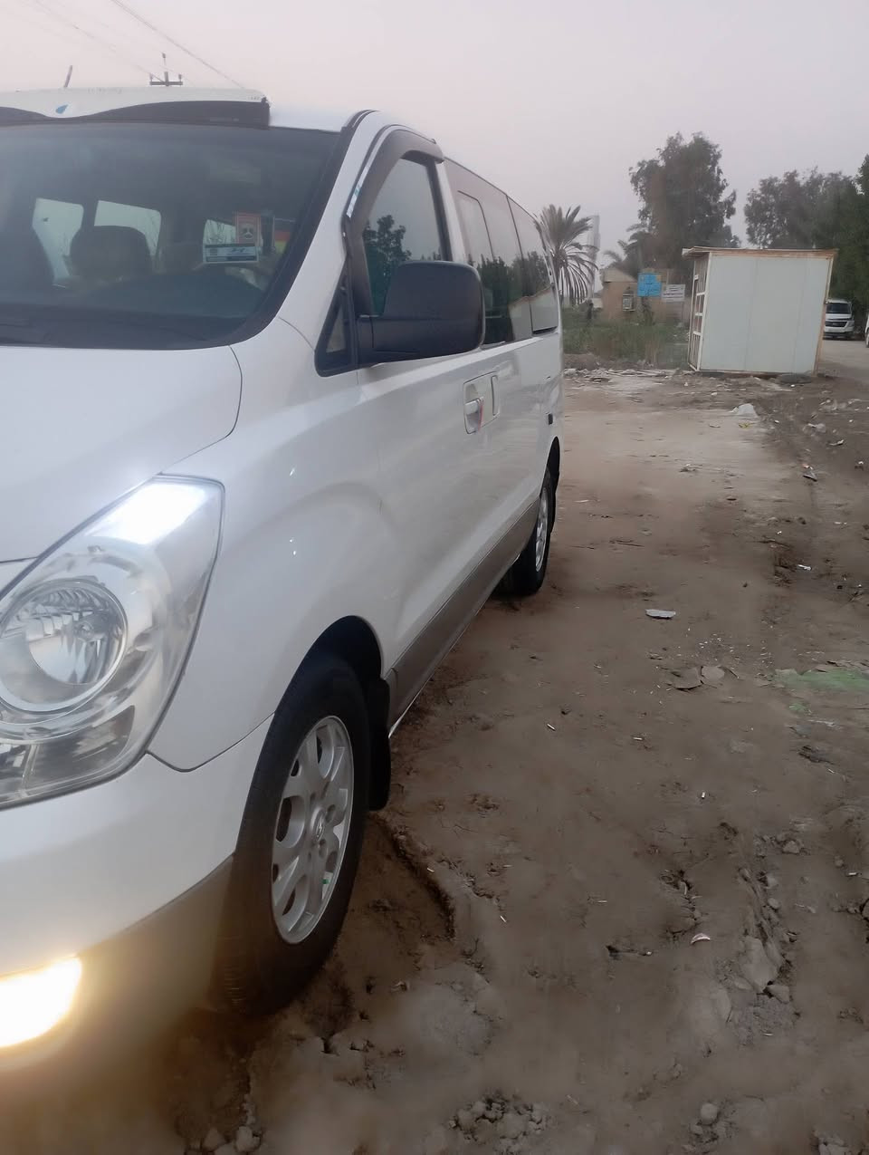 سلام عليكم من رخصت الدمن ستاركس مديل 2016 سياره سونار جاهزه من كلشي مكينه حداديه تخم تاير تبريد سياره شرط جاهزه السعر 185 وبيه مجال شي بصيط مكان سياره بابل سياحي غير متواجد عل فيس رقم الهاتف ***********
