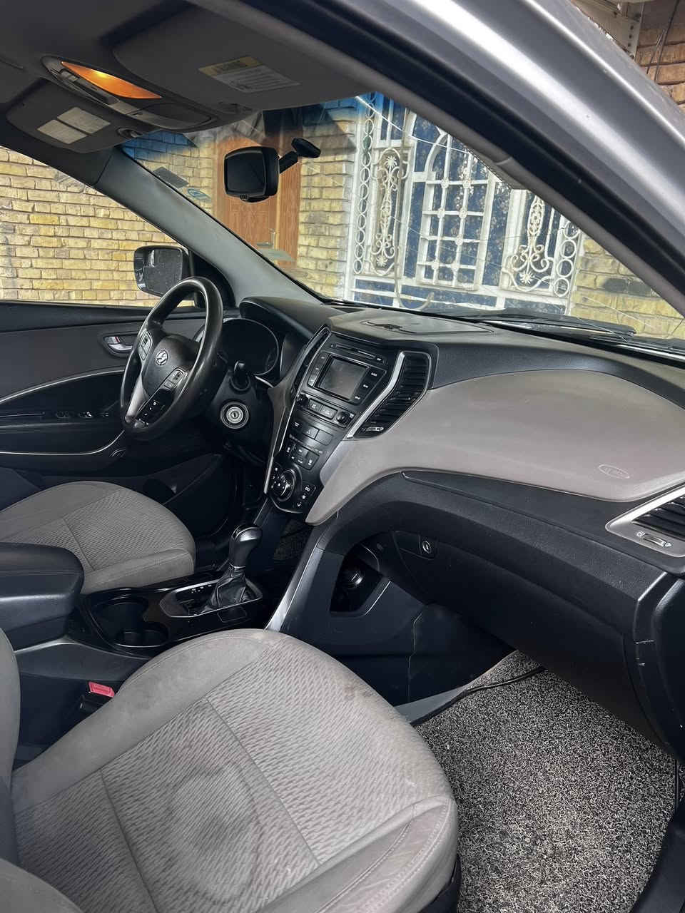 سنتافي 2015 وارد أمريكي جاملغ وبنيد رقم ميسان مكينه جي تي اي
السعر 138 بيع او مراوس
مكان بصره قرنه 
***********
