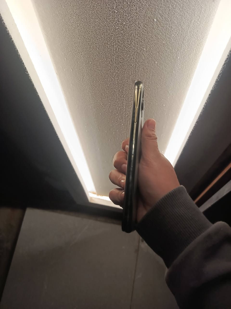 السلام عليكم مكلف بل نشر
ايفون 11بروماكس للبيع 
ذكرتة 256🧠
بطارية 100مبدلة🔋
شاشة مبدلة فيس ايدي واكف 
جهاز كلة شغل 
سعرة 200 قفل بدون معاملة 
*********** رقم الولد
