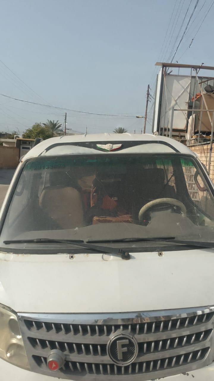 السلام عليكم سياره للبيع فتون موديل14 مكينه كير صدر نضيفات مطلوبه مليونين غرامات سعرهه65 الاتصال***********
