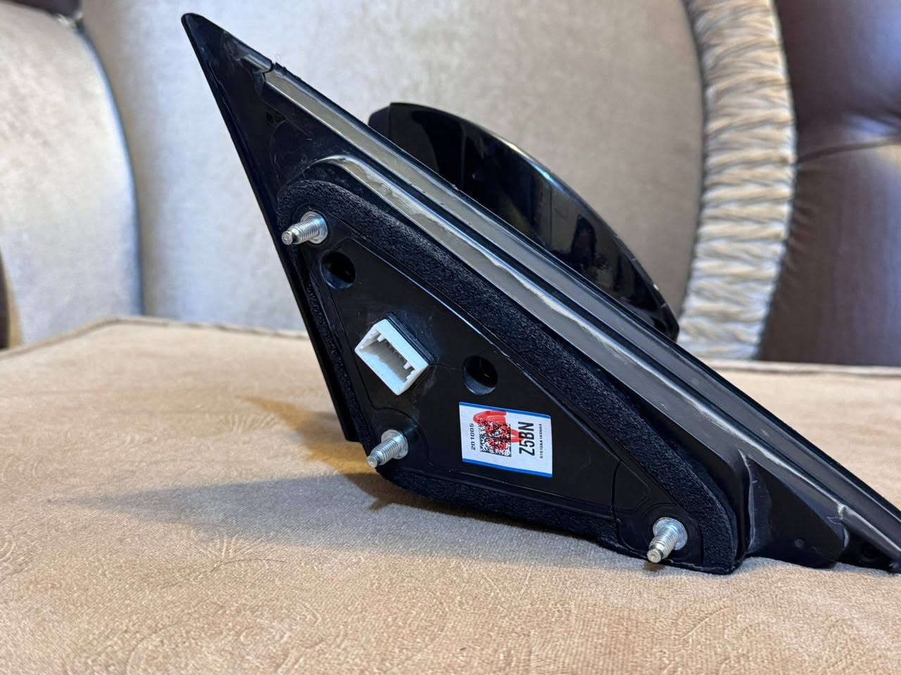 كفر اصلي بدون مرايا جانبيه صفحه السايق النترا موديل ٢١
السعر ٧٥
***********
