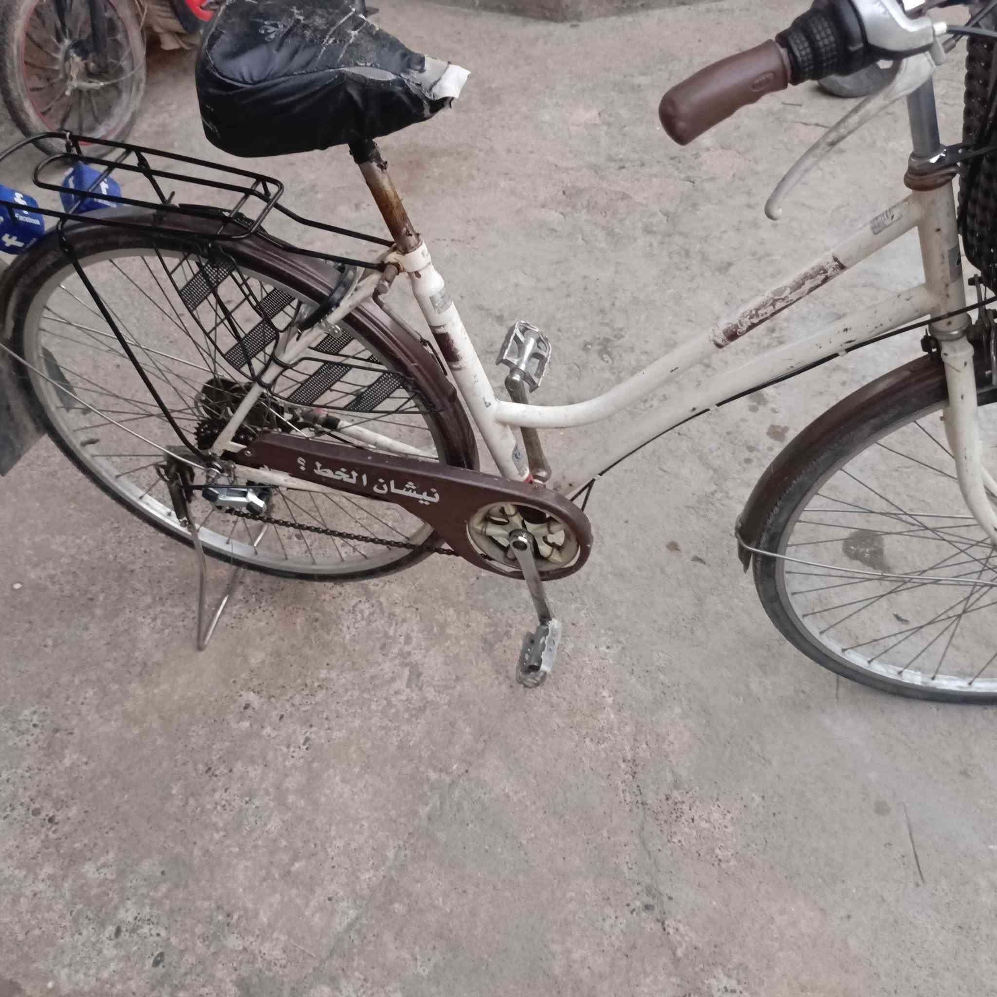بايسكل لبيع نضيف بس عوزو بنز سعر ٧٠ بي مجال @


**إذا كنت صاحب هذا الإعلان وتريد حذفه لأي سبب، رجاءا أرسل رسالة إلى الدعم الفني**