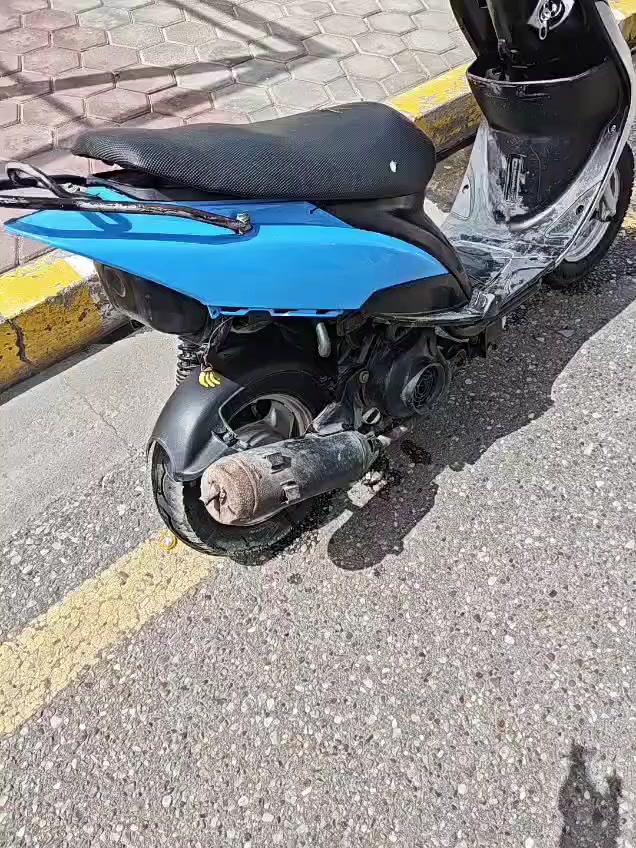 دراجه ماكس قجمه للبيع المكان حمدان ابو الخصيب سعر خاص تواصل *********** وتساب شريحه موجود
