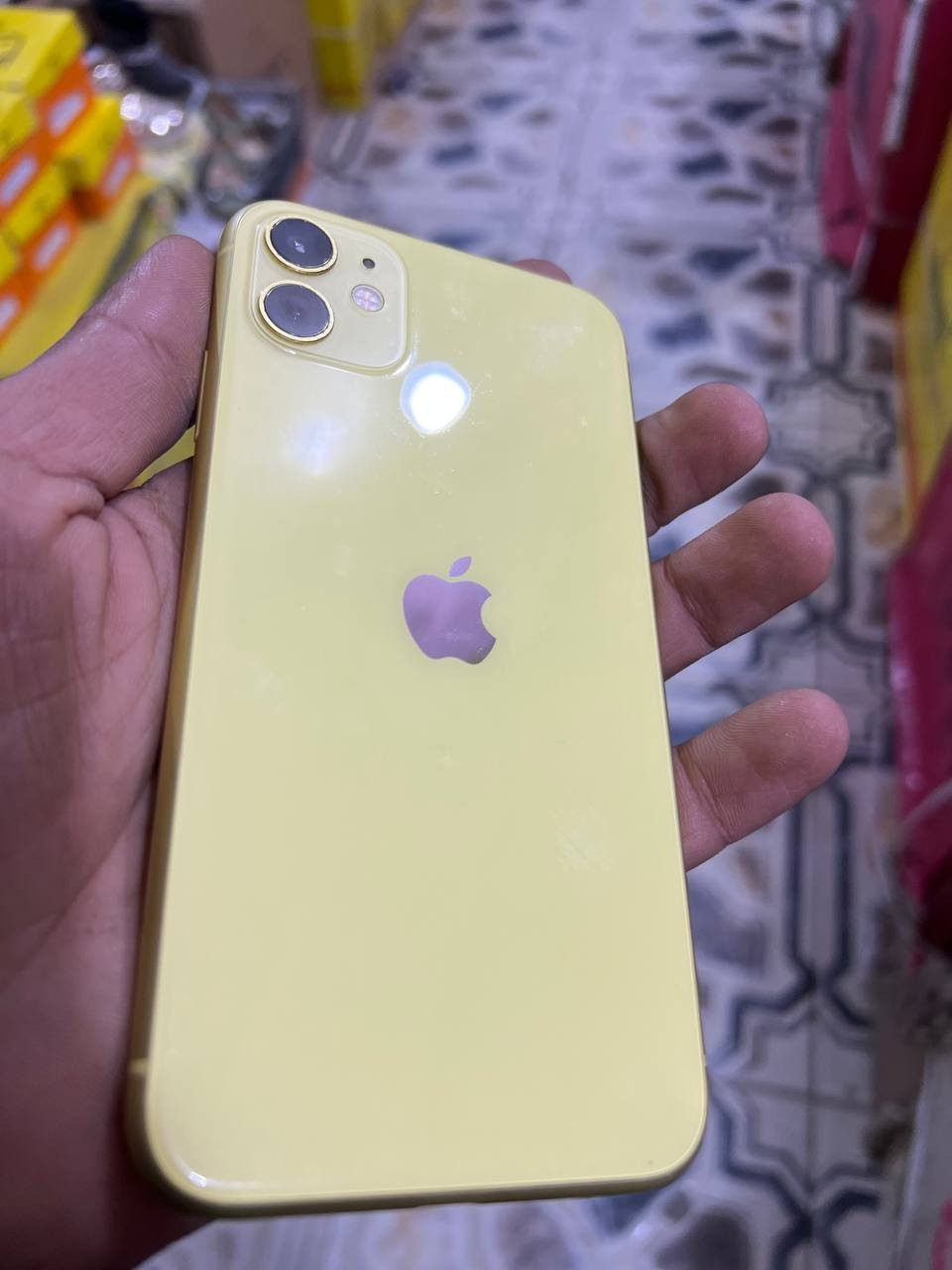 السلام عليكم ايفون 11عادي شرق اوسط جهاز مكفول كفاله عامه ونظيف معنى الكلمه بطاريه 72 ذاكرته128 السعر 250وبي مجال واي استفسار رقم الهاتف ***********

