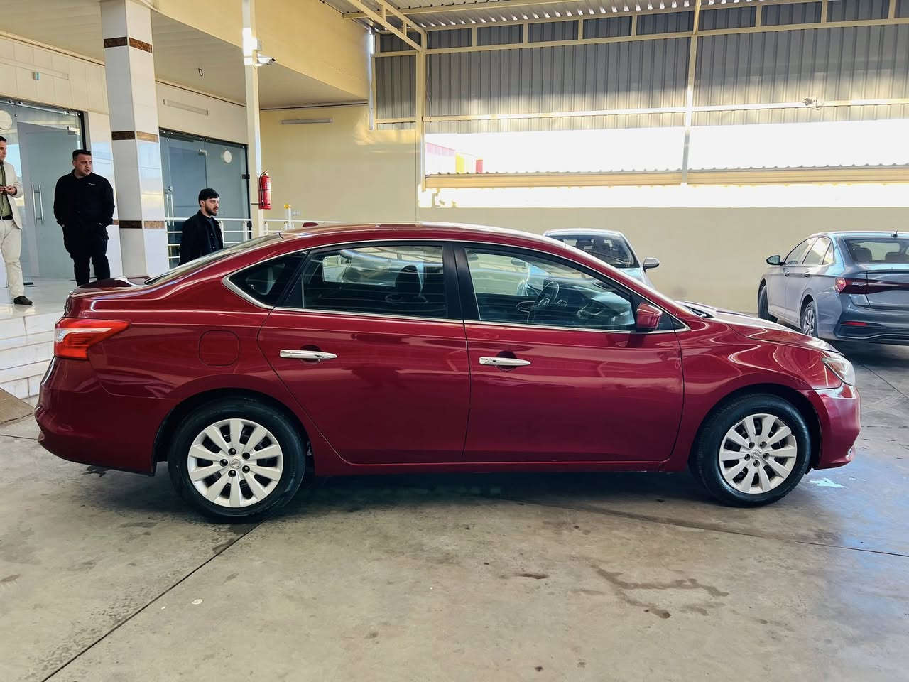 نيسان سنترا موديل 2017كير توماتيك مصفات امريكي SVبصمة كشن هيتر  سياره بي 2قطع صبع و2قطع بخ امريكي  بدون داخل بدون ايرباگ كدام و ورا داخل كلو كبس  كير و محرك شرط  على غرامه 560. الف ينزل من سعر.   عنوان بردرش معرض الاصدقاء سعر 98$ورقة و مجال رقم موبايل ***********
