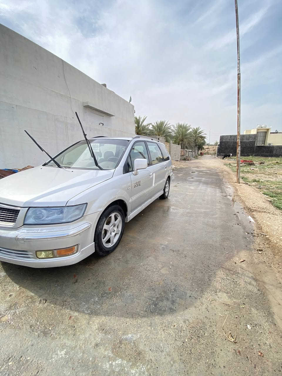 ‏سلام عليكم مساء بوشي سبع راكب ‏موديل 2009 للبيع ‏سيارة بلاد بدون صبغ ‏السعر 62 ‏مكان بعقوبة￼ ***********
