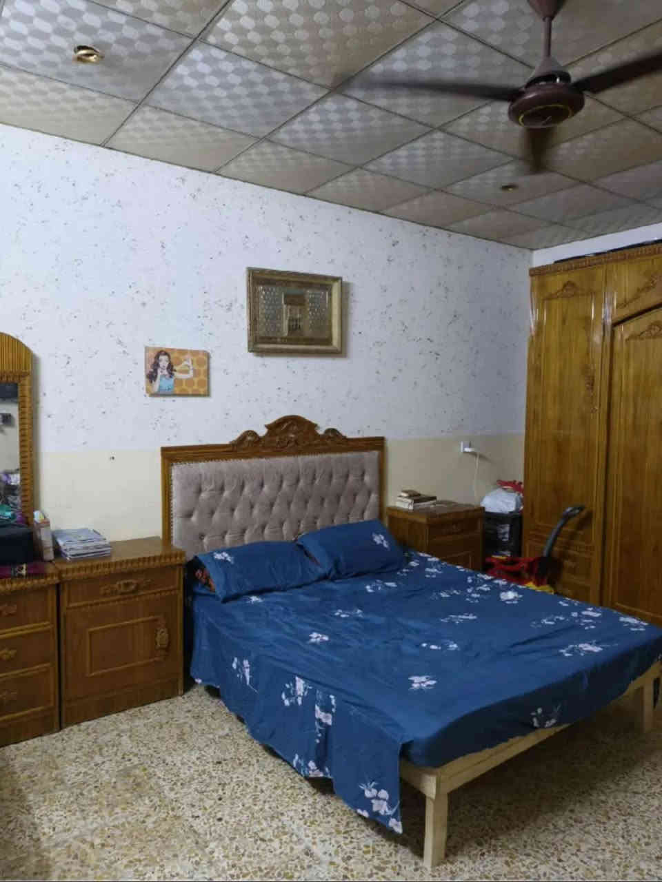 للبيع بيت بسماح ٩٠ مربع الذهبي ٢٠٠ متر 
طابقين طابق الثاني هيكل طابق الاول غرفتين وهول كبير صحيات ومطبخ طابق الثاني 5غرف ومشتملات سعر ١٦٥ وبي مجال 
للإستفسار مراجعة المكتب او الاتصال على الأرقام التالية   عمار العبيدي   
***********
*********** واتساب
  ايمن   
 ‏‪0750 214 4093‬‏    ‏
‏‪0775 630 2993‬‏ واتساب
   اوس 
‏ ‭0770 287 3744
‏  ‬ ‭0750 219 5078‬    
ابو سند 
‭0 775 714 2899‬
عنوان المكتب حي النور سايدين دانية ماركت مقابل افران الرائد   #الرواسي_للعقار
