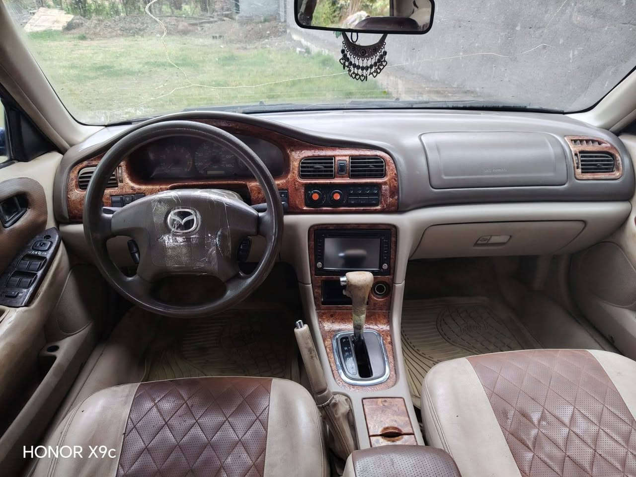 ياالله من رخصت الادمن لبيع
مازدا 626 كير مكينة خير من الله
تبريد بس غاز
تحويل مباشر
رقم بغداد
السيارة صبغ جمالية بدون اي داخل
اتصال ***********
