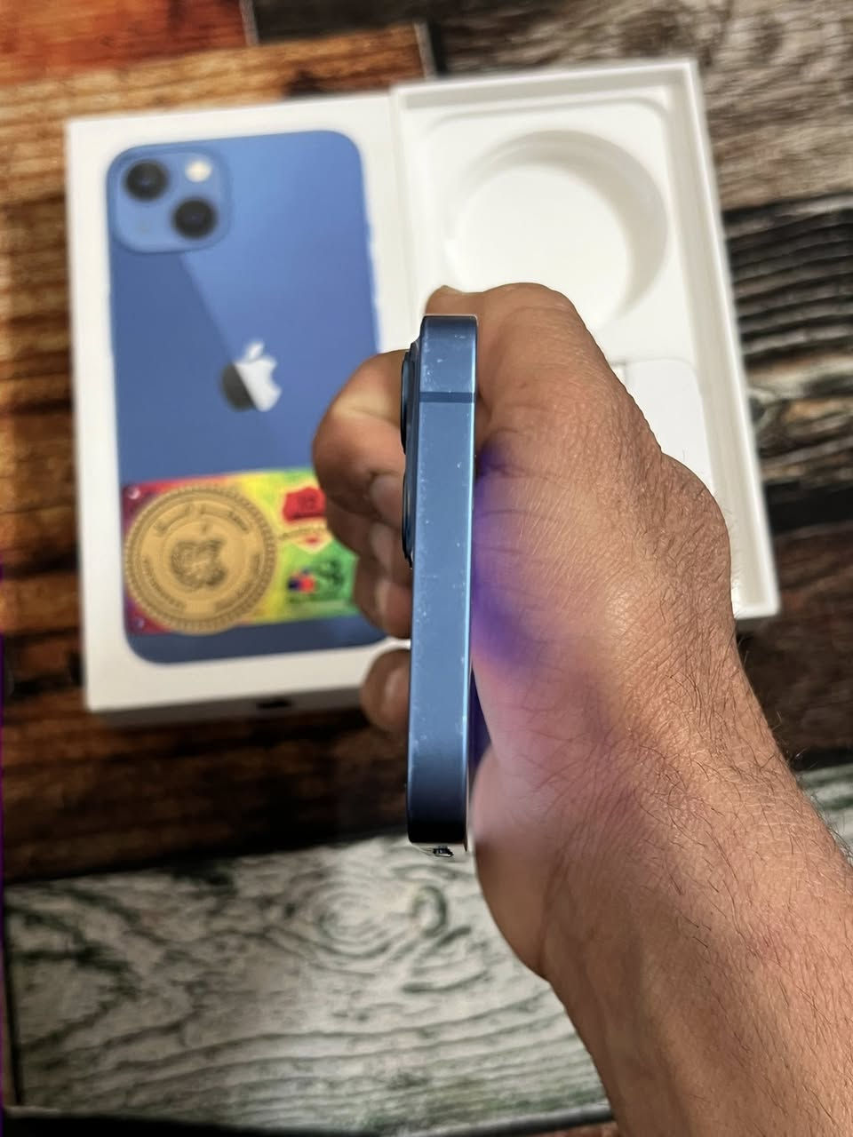 يالله 🤲🏻
متاح ايفون 13عادي 
ضمان الوكاله ضمان ماستر 
كارتون ويا  مطابق 
بطاريه 74بلادي 
صرف لشحن فول 
ذاكره 128
الجهاز كلشي كامل 
نضافه 100‎%‎
كأمره ☑️
‏فيس ايدي ☑️
اتصال ☑️
صوت ☑️
سلاسه ☑️
السعر 375 وبي مجال بسيط كلش 
مكان بابل شارع 80 👍🏻
*********** اتصل او واتساب
