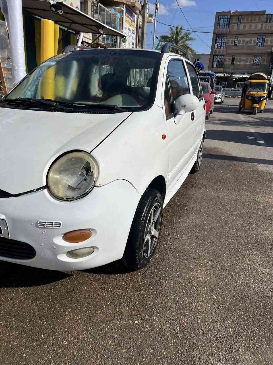 كيوكيو 2013 السياره مكفوله كير ومكينه تبريد شغال 
رقم بغداد سعرها 33
للستفسار ***********
