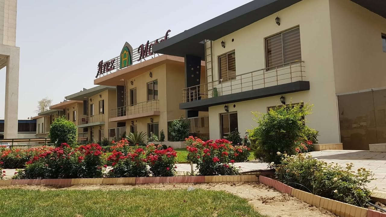 استمتع بإقامة رائعه في موتيل أريز السياحي  للاستفسار الاتصال بل ارقام التأليه *********** /***********
