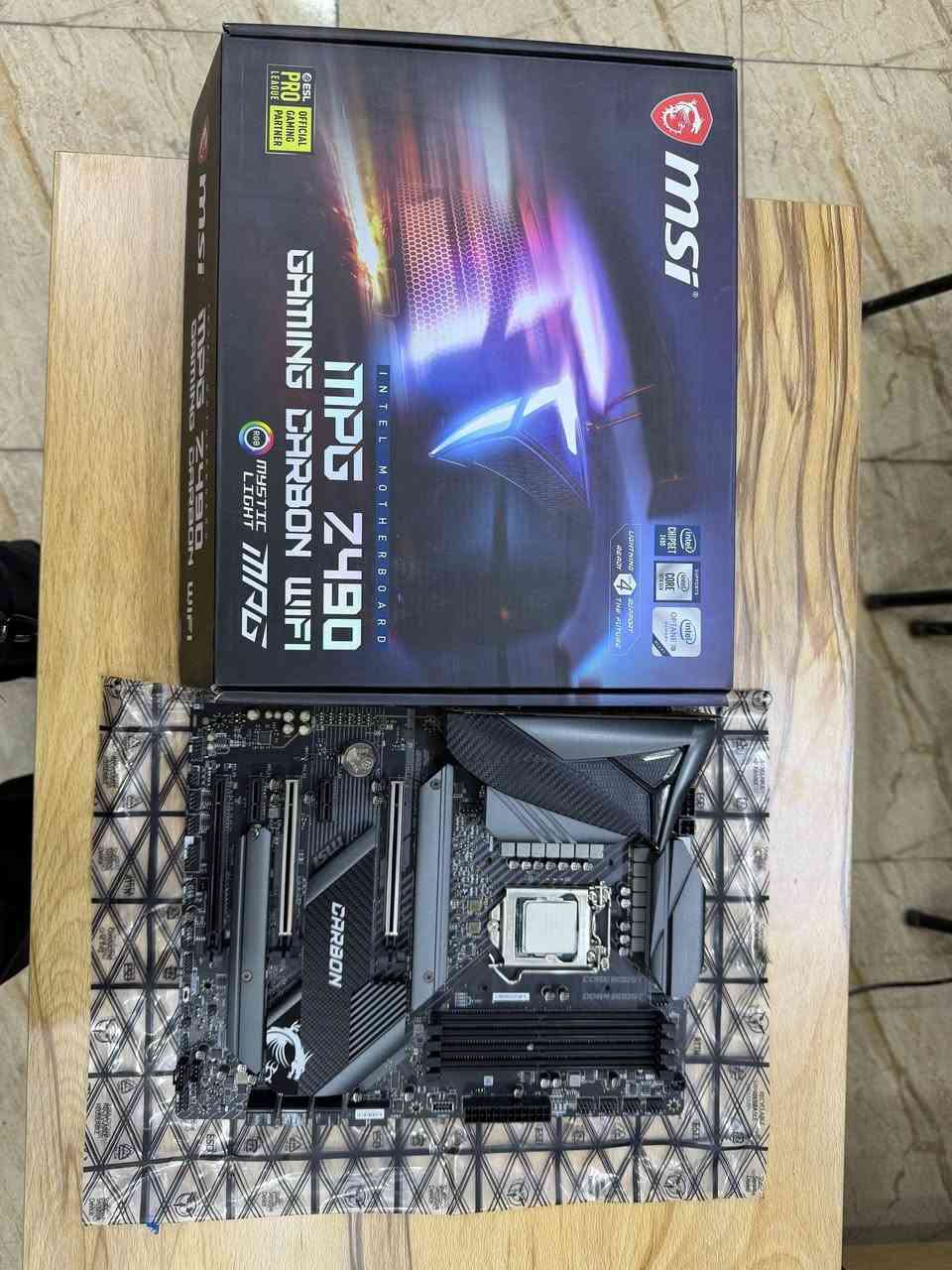 قطع مستخدم بحالة الجديد 
I7 10700KF
MB Z490 MPG msi WiFi 
السعر 225 الف ثنينهم💰((( انباعن)))

RTX 2070 S Msi gaming x trio 
300 الف💰((( انباع ))))

RAM 16 8*2 3200 تشتغل بس ع انتل
80 الف 
PSU 750W sagotep GN750W Gold 
يدعم الكروت الحديثة
70 الف 💰(((انباع))))

Bykski 240m 2FAN جديد 
45 الف 💰

CASE TUF GAMING GT 301 بعده بستكراته 
100 الف 💰

الاسعار قفل مكاني بغداد السيدية موجود توصيل لكل المحافظات 
*********** واتساب رسائل
