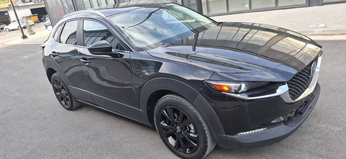 Mazda cx30 2024
مواسەفاتی سلێکتە
بۆنیت و چەمەلەخ و دەرگا بۆیاخە سە قفەکەشی لەسەر قوپاوی بۆیاخ کراوە
بەشەرتی ڕەقەم 
٢٢ هەزار مایل رۆشتووە
سعری یەک دەفتەر قفلیەتی 
*********** السليمانية, العراق
