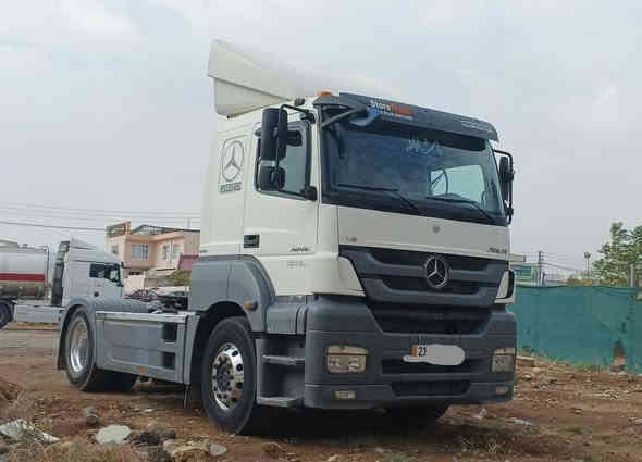 السلام عليكم اكسور اللبيع موديل 2010 كير اوتوماتيك بدون كلج حجم 1840مكفوله كفاله عامه رقم  وسنويه2030 وهزه جدد تخم ويل كروم تايرات جدد مربوطه فلات 4دناكير دبل تاير 56طن سياره جديده السعر265 ورقه *********** ***********  ***********
