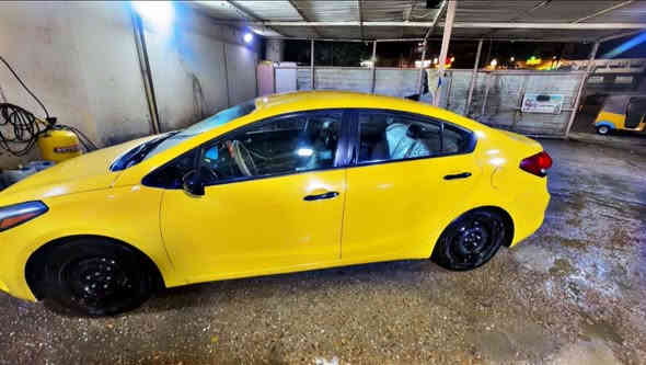 السلام عليكم كيا فورتي 2017 
بنيد وجاملغ مبدل تكسي بغداد
مصفر هيئة وغرامة
السيارة بدون دواخل ولا ايرباك طاك
السيارة مدوشمه كاملة 
وبيها منضومه غاز 
السيارة جاهزة من كلشي
السعر 110 
اتصال فقط
0771 425 6213
