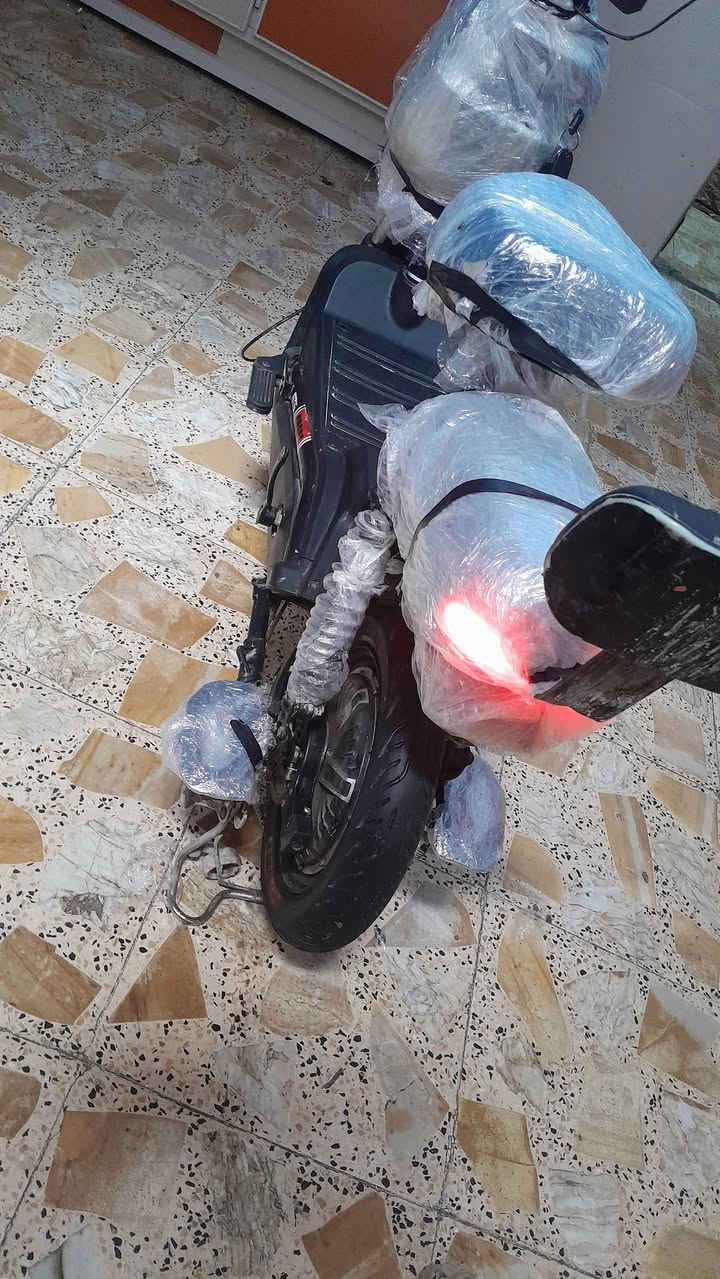 السلام عليكم دراجه شحن للبيع دراجه خير من الله كهربائيات عنوان بغداد مدينه الصدر سعر 200 وبيها مجال


**إذا كنت صاحب هذا الإعلان وتريد حذفه لأي سبب، رجاءا أرسل رسالة إلى الدعم الفني**