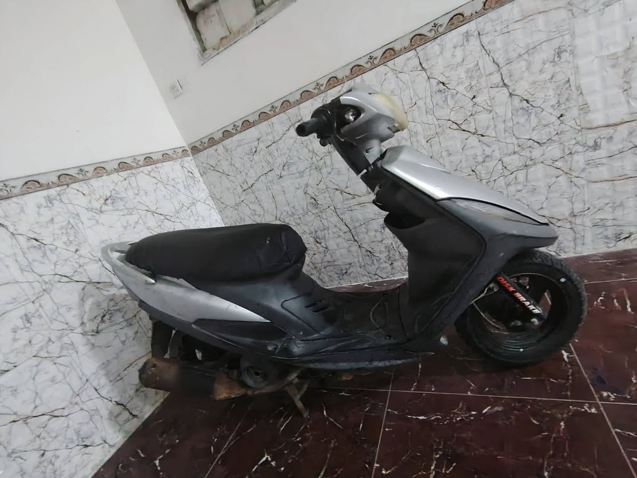 ماكس عدله للبيع السعر 550 الف
ابو الخصيب شارع الوسطى ***********
