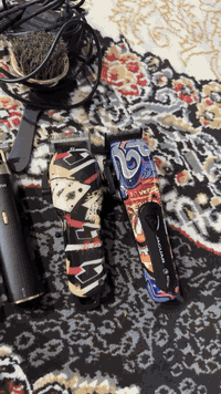 زۆر پاکو خاوینە بەشەرتی ئاوەی لە ٥ جار زیاتر سەری پی چا نەکرابیت بە کامل ئاشیاوە جانتاکەشی لەگەلە نرخی ٧٠قفلتی بەس مەکینەکەی مەرکەی جاگوار٥٠هەزاری پیدراوە رەقەم تەلەفۆنم(***********)
