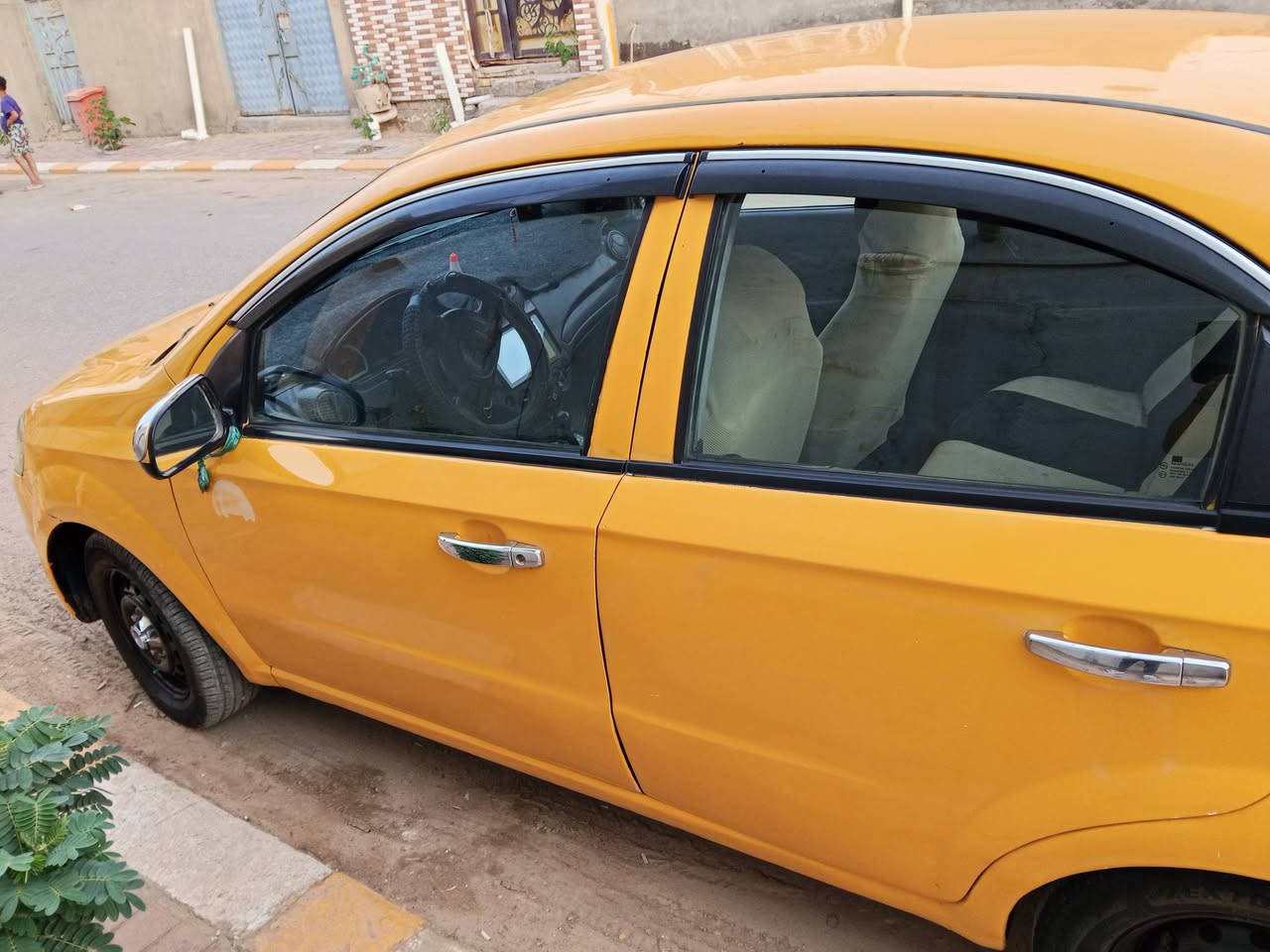 السلام عليكم افيو موديل 208 مسكر كير عادي شرط كير ومكينه وكهربائيات بس تبريد عوزه غاز سياره الله شاهد خير من الله بس اريد اخذ كيه من هاي موديل قديم حمل الشراي يجي خاص يريد ع رقم تصل وتدلل السعر 37 
الرقم ***********
