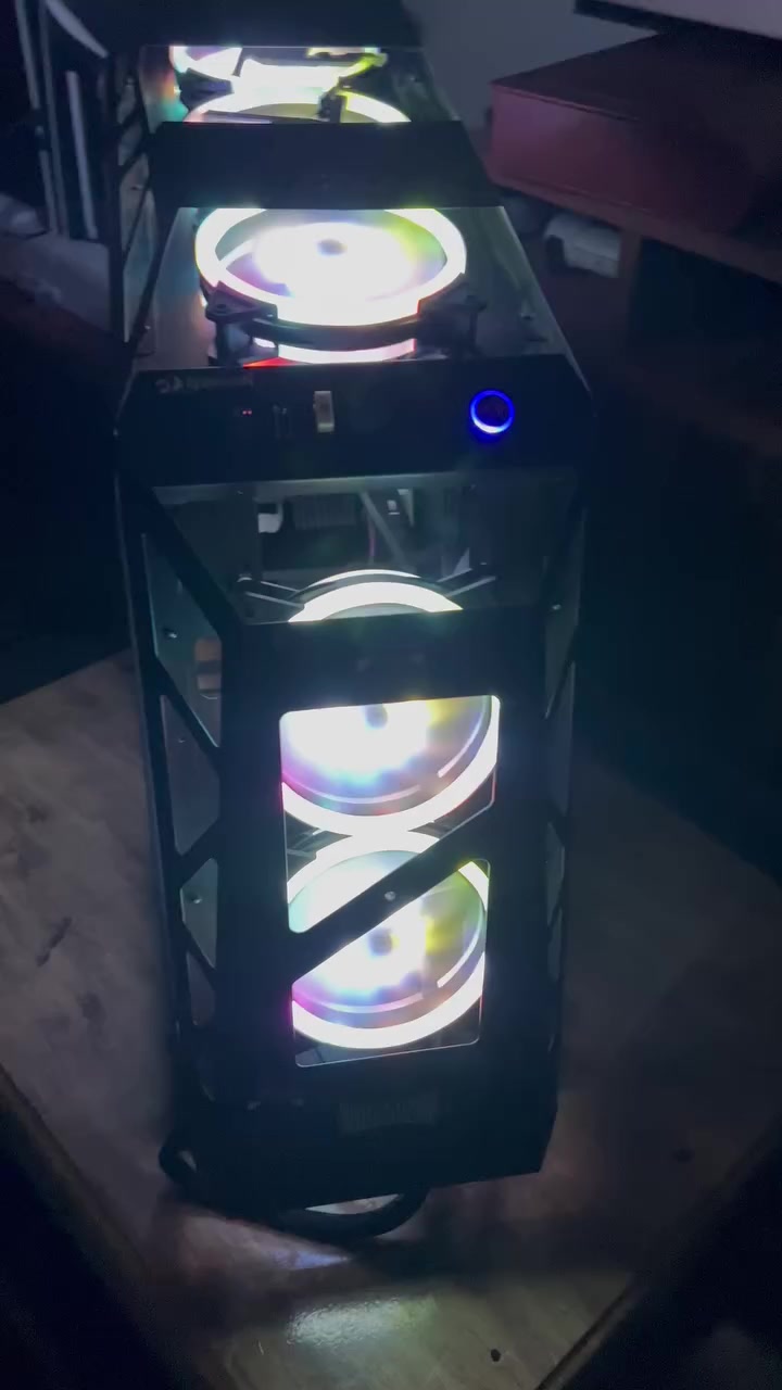 السلام عليكم كيس للبيع مواصفات
Cpu: ci5 12400f
Motherboard: msi B760pro e
Ram: black wolf 16Gb 2*8 3200Hz
Hdd:king space 1tb gen3
Powersupply:fsp 750+80gold
Cooler: rog strix lc120 fan1
بدون كارت شاشة 
السعر 850,000 وبيها مجال للتفاوض
القطع كلهن جدد ومامستخدمات اهواي


**إذا كنت صاحب هذا الإعلان وتريد حذفه لأي سبب، رجاءا أرسل رسالة إلى الدعم الفني**