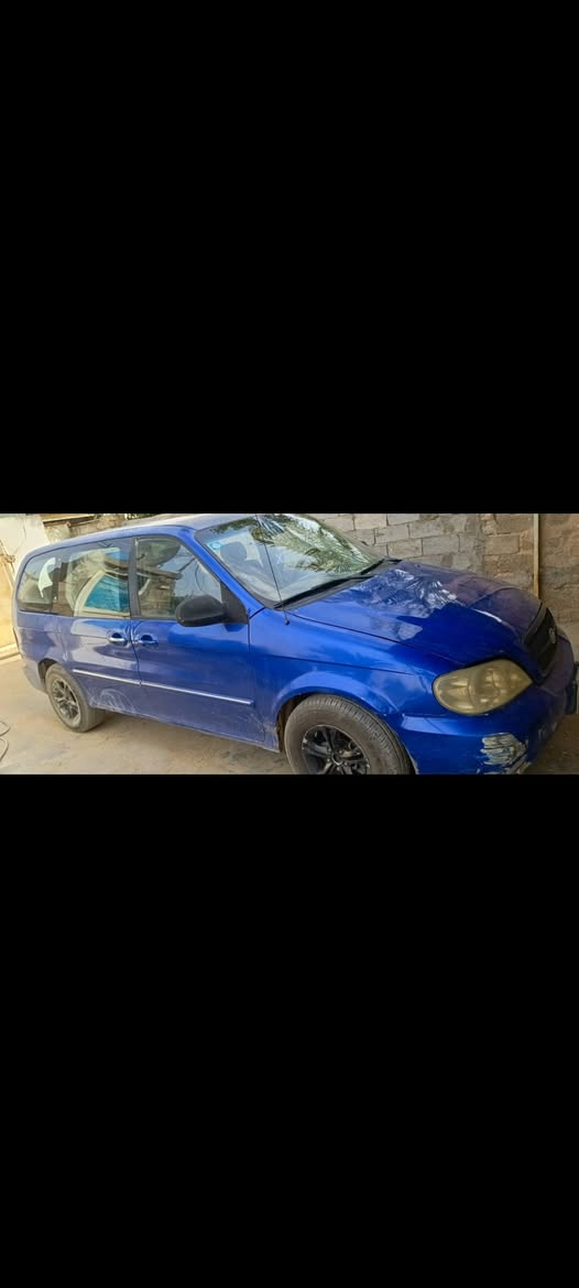 سياره مصبوغه عام وارد امريكي حادثهه ايسر جاملغ وبنيد بمريكا بلعراق نصبغت عام جماليه ولسياره بيها كازكيت خابطه مي ودهن  بس المكينه شغاله بعدهه تحويل مباشر 
رقمي *********** بغداد, العراق
