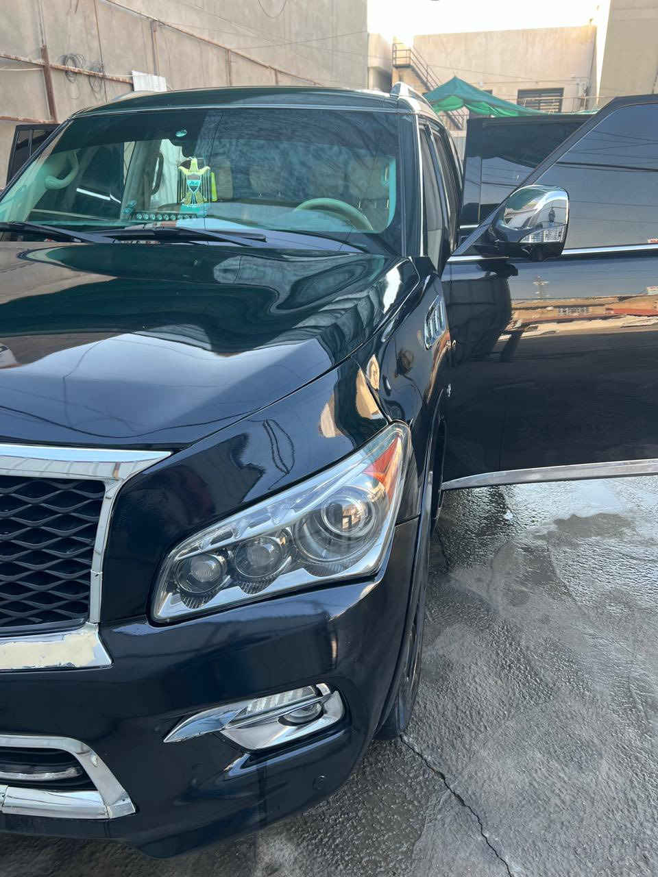 السلام عليكم
انفنتي QX80 موديل 2014  مكينة 5.6 
حادثها نص الجاملغ و شبر بالبنيد جهة السائق و طاكة بيها ايرباكات الصدر ثنين 
رقمها سليمانية 
ماشية 188000 الف كيلو
المكينة واحد يكول كايمة واحد يكول لــأ 
اني ابيع مكينة كايمة
(الفنجان مال الطاحونة انزرفً وكام يعبر بانزين للمحرك)
التضليل تريد اشيلة تريد لــأ بكيفك

السعر 130 بيها مجال 

مكان السيارة بغداد الدورة جمعية خير الله
للاستفسار 

***********

تحياتي
