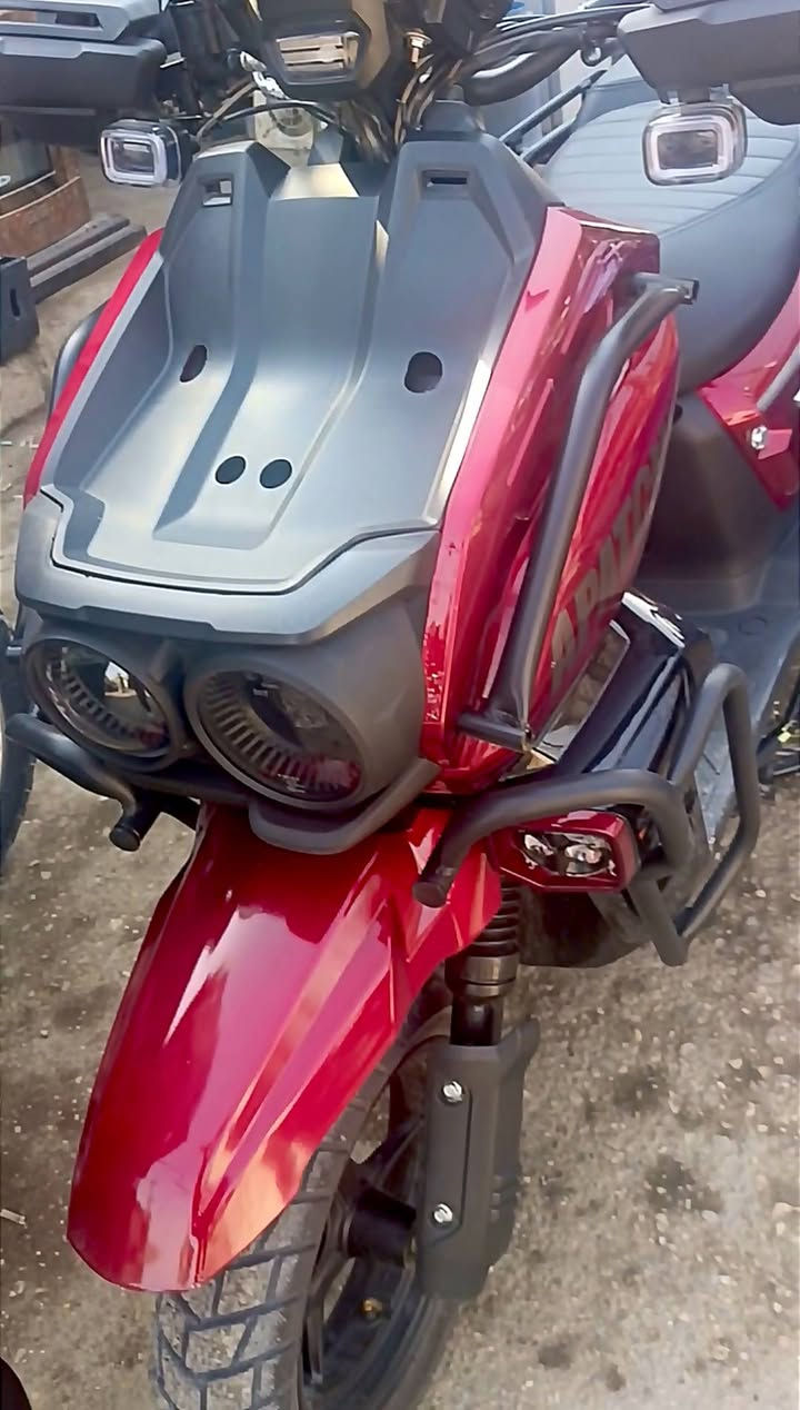 السلام عليكم ..
مكلف بل نشر .....
بيع او مراوس  دراجه جديده 
العنوان ..الديوانيه .
التواصل ..‏‪***********‬‏
