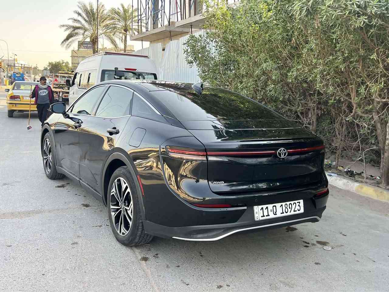 كراون 2023 Limited!
وارد امريكي ضرر جاملغ أمامي وخلفي وموضح بلصور 

مواصفات 1/1 بانوراما 

محرك 2500 هايبرد

فول مواصفات لمتد

‎ ماشية 55  الف كيلو

سقف بانوراما

‎لايت 4 عدسات

‎شاشة كبيرة + كيجات ديجتال

‎سستم صوت JBL + دمام خلفي

‎5 كاميرات 360 درجة

‎رادار  امامي + مانع تصادم + تحدي مسار

‎رادار خلفي + مانع تصادم خلفي

‎رادار جوانب + نقطه عمياء

‎بردة كهرباء

‎تحكم مقاعد امامي كهربائي

‎تحكم مقاعد خلفي كهرباء

‎مقاعد جلد اسود ملكي  + تبريد كشنات

‎شاحن وايرلس

‎ميموري كشنات

‎ويل 19 إنش 🛞

‎فول منافذ TPC + كار بلي 🔋

‎ باقي مواصفات الكراون معروفه

السعر :237 $ 

***********
