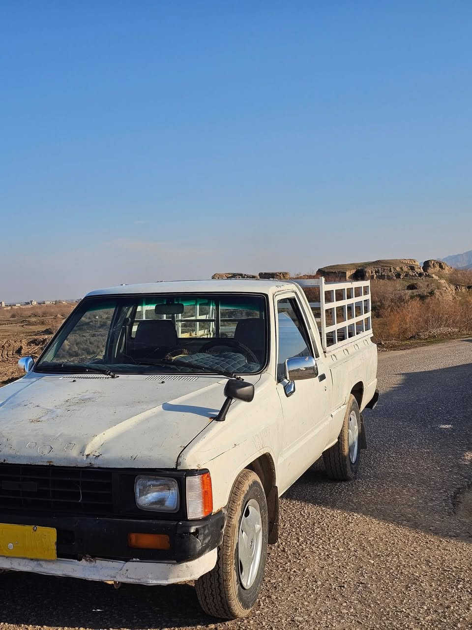 للبيع
بيكم 85 رقم بغداد صدامي بيهه سنويه  بس صاحبهه الشرعي ما متواصل وياه عنوانه موجود سياره جاهزه من كلشي  
مكان السياره الضلوعيه الجبور 
الشراي يتصل 
***********
