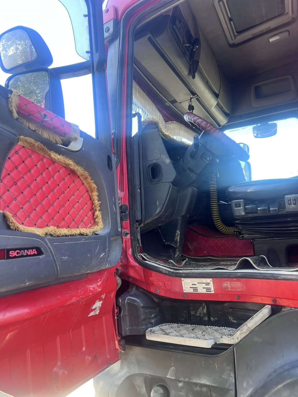 السلام عليكم. سكانيا 2013.   سياره. جاهزه. الاستفسار. ***********
